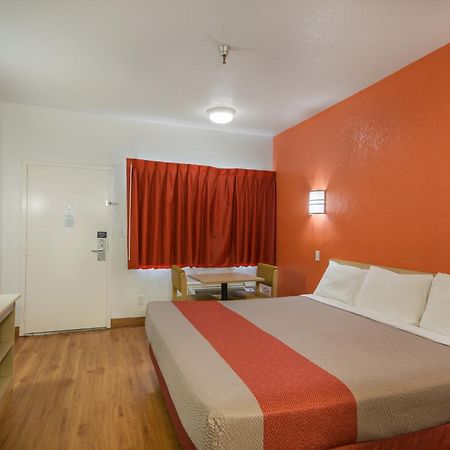 Americas Best Value Inn & Suites Humble Dış mekan fotoğraf