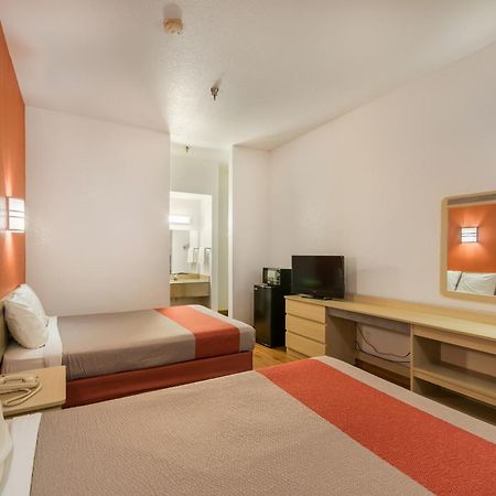 Americas Best Value Inn & Suites Humble Dış mekan fotoğraf