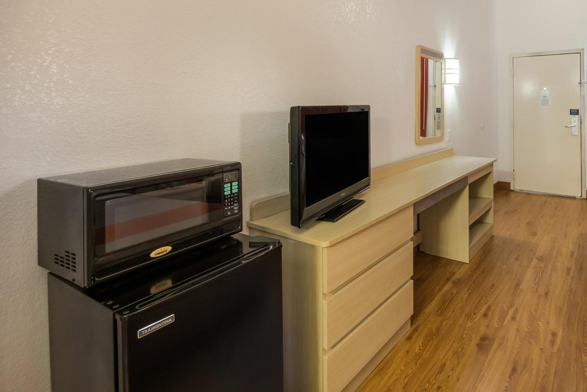 Americas Best Value Inn & Suites Humble Dış mekan fotoğraf